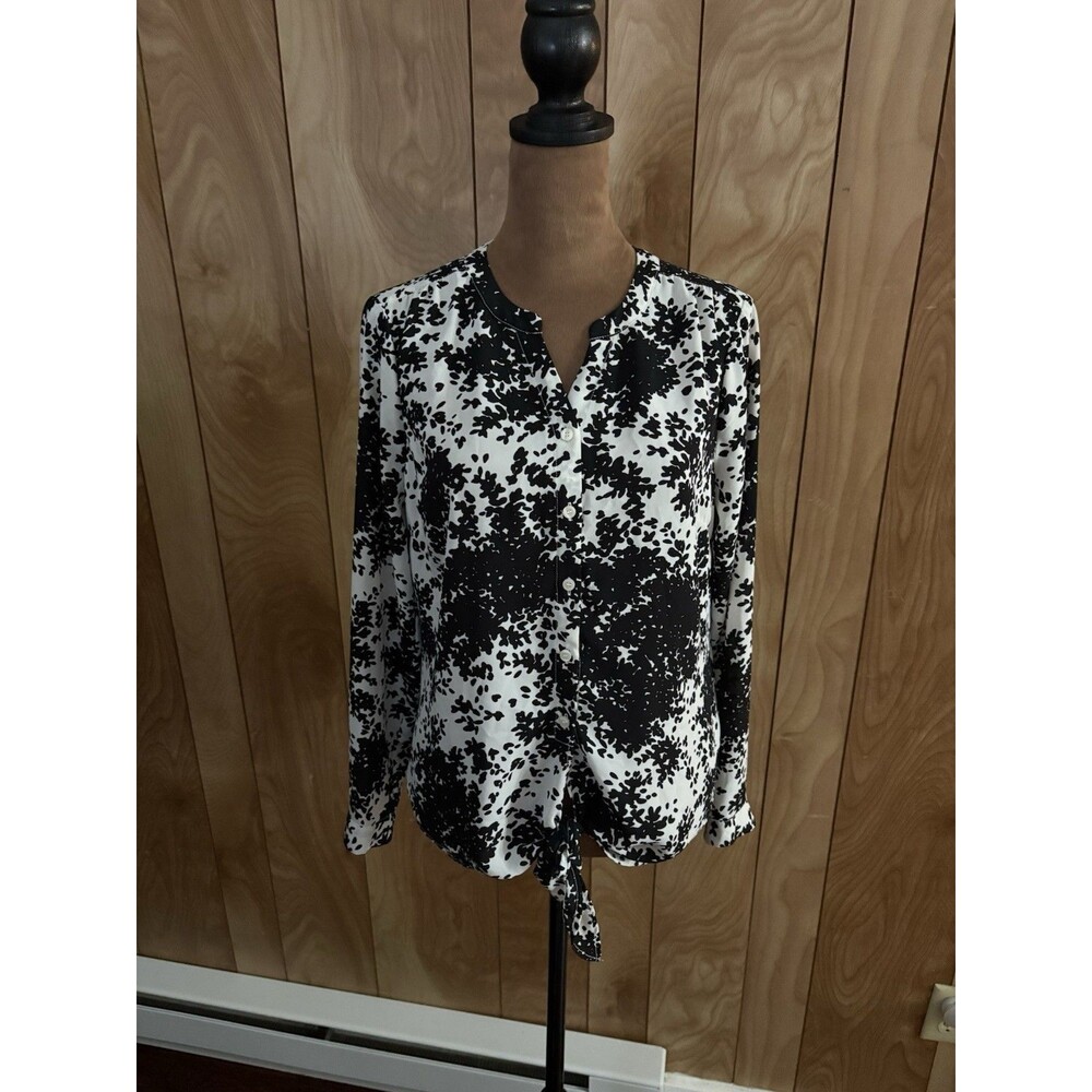 Talbots black and white floral print tie-hemline button-up blouse Size Small S